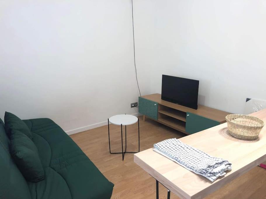 维勒瑞夫Studio Confortable Pres De Paris公寓 外观 照片